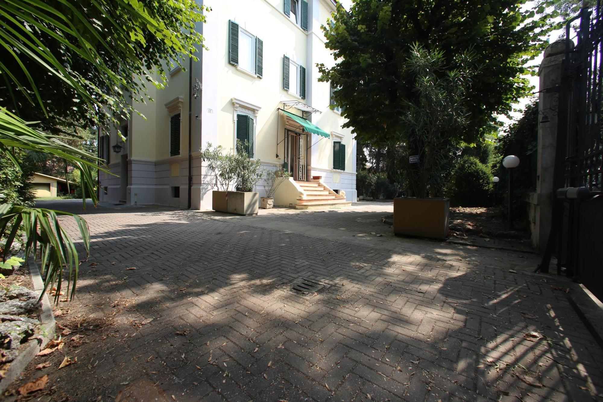 Getthekey Alberti Bologna Exterior foto