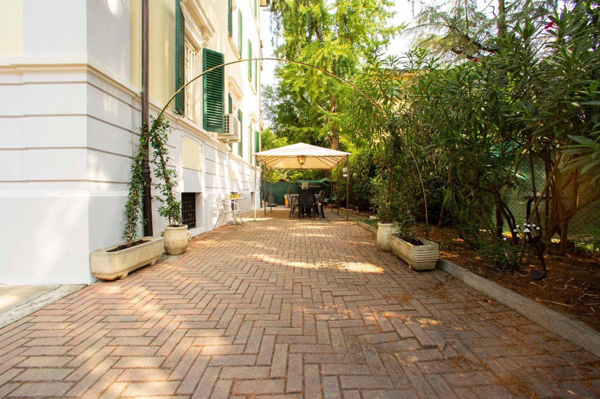 Getthekey Alberti Bologna Exterior foto